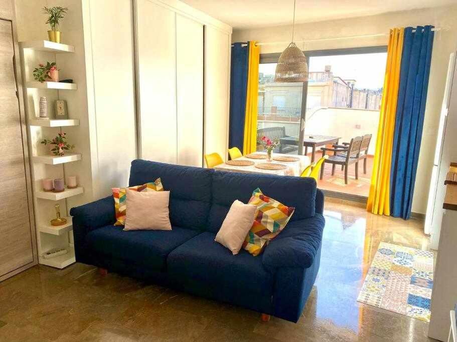 Apartamento Antonio By Solymar Holiday Torre Del Mar Exterior photo